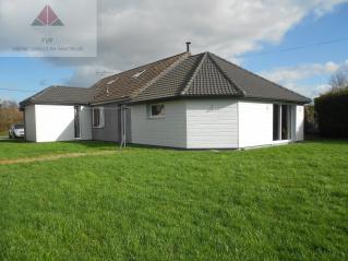 A vendre maison viable de plain-pied 5 chambres garages 1500 m� terrain 
