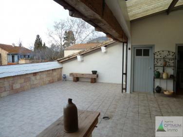 MAISON VIGNERONNE AVEC GRAND GARAGE ET GRANDE TERRASSE

