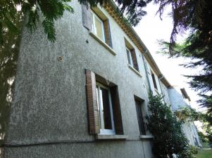 Bel appartement avec jardin, au calme.

