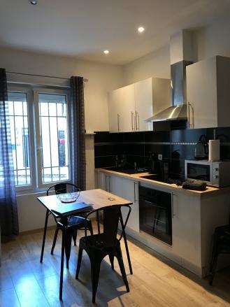 STUDIO RENOVE EN CENTRE VILLE
