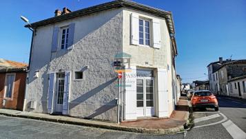 F3 duplex proche gare 
