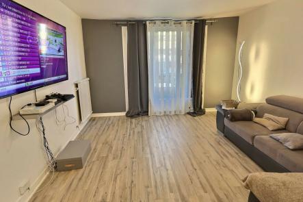T3 - BALCON - ASCENSEUR - ROSERAIE
