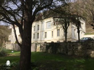 A vendre , Vernon( 27200 ), chateau , 679 m2 hab , 15 p , 10 chambres , terrain 1 ha
