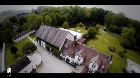 A vendre , Vetheuil ( 95510) , propri�t� 895 m2 habitables , 23 pi�ces , 11 chambres , terrain 97 00