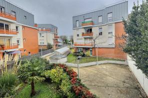 4 PIECES - CENTRE VILLE - RESIDENCE 2014
