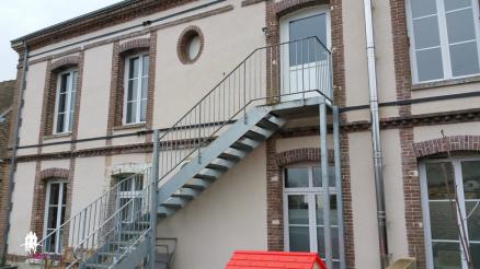 A vendre , Chaufour -les Bonnieres , 78 ,  maison de 10 pieces , 196 m2 habitables , jardin 223 m2
