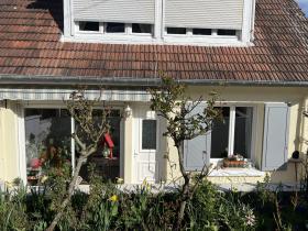 A vendre maison avec garage proximit� centre-ville de FECAMP
