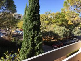 Montpellier Parc Sainte Odile - Studio meubl� avec balcon et parking
