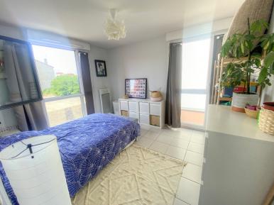 Villeurbanne (69100)  APPARTEMENT 2 Pi�ces de 32 m2 au 1er �tage avec garage
