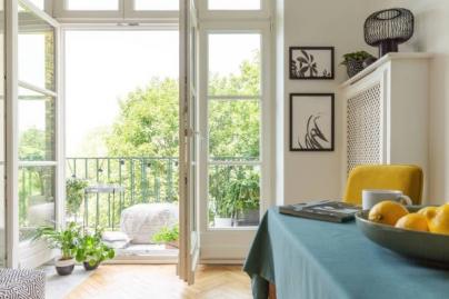 AV Appartement T4 avec balcon � Montrab�
