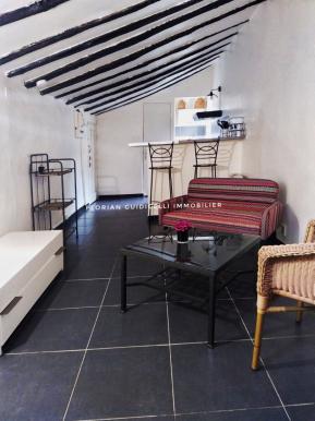 Studio March� de Bastia
