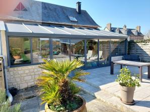 Maison de caract�re 150 m�, 3 chambres et bureau, terrasse et jardin ARELAUNE-EN-SEINE 
