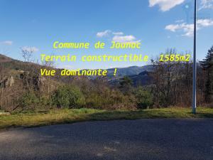 D�pt Ard�che (07) - A Vendre Jaunac Terrain constructible viabilis�, vue panoramique et dominante.
