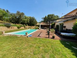 A Vendre GARD (30) - Villa 4 chambres avec piscine sur terrain dominant
