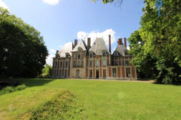 Dpt Eure (27) � vendre Ch�teau du 17 et 18�me si�cle et ses nombreuses d�pendances
