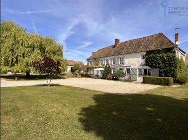 Dpt Yvelines (78) � vendre magnifique propri�t� de charme avec piscine sur terrain de 5,5 ha environ