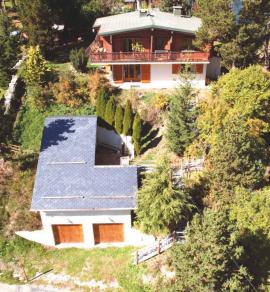CHALET avec vues splendides panoramique montagne � BOLQUERE (66)
