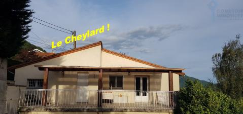 Ard�che (07) - A Vendre Maison T5 de 90m2, avec garage et annexe, terrain de 948m2 piscinable !
