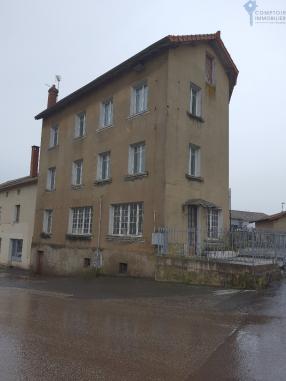 07 COUCOURON  de village en pierre de 210m2 en R+2 
