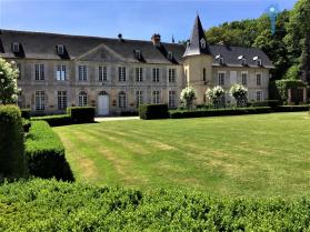 D�partement 27, Eure, r�gion du Marais Vernier,� vendre propri�t� de chasse, ch�teau avec chapelle,p