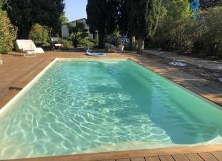 A vendre Gard (30) Aigues Vives En exclusivit� Mas de 180 m2 sur 1360 m2 de terrain avec piscine, do