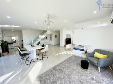 A vendre GARD 30 JUNAS Villa contemporaine de 150 m2 sur 408 m2 de terrain piscinable, 4 chambres , 