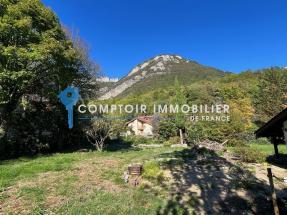 Dpt 38 Is�re - La Terrasse - Terrain de 1000m2
