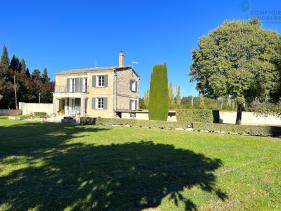Propri�t�-Barbentane-Bouches du Rhone (13)-Proche TGV-13570-Maison famillial-CHU Avignon-Maison prov