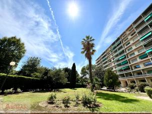 Magnifique studio � vendre dans une r�sidence de prestige - CARR� D'OR Marseille 
