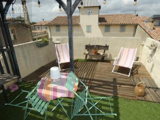 MAISON DE VILLAGE EN PERRE  3 CHAMBRES AVEC TERRASSE ET GARAGE

