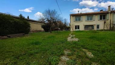 PAVILLON DE TYPE 3/4 AVEC JARDIN, GARAGE ET SOUS SOL AMENAGEABLE
