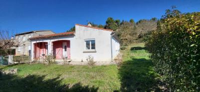 PAVILLON 4 FACES DE PLAIN PIED DE TYPE 4 AVEC GARAGE ET GRAND JARDIN
