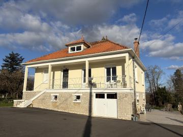 Charmante maison r�nov�e � Savignac-L�drier
