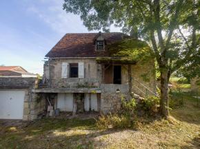 Maison de caract�re � r�nover
