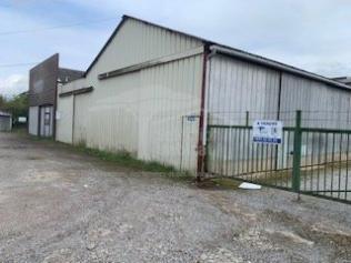 Batiment industriel 1509m2 sur terrain ville 3600m2 Brive en Corr�ze
