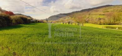 Terrain constructible de 5 658m� - Valady
