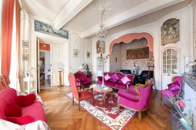 H�tel particulier proche MONTAUBAN 82
