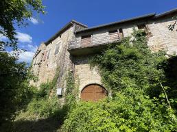 Maison en pierres - 10' de Millau
