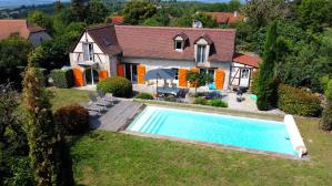 Maison 120 m2 - Terrain 1102 m2 - Piscine
