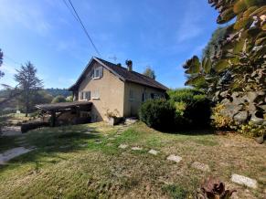 MAISON  AVEC JARDIN CLOS
