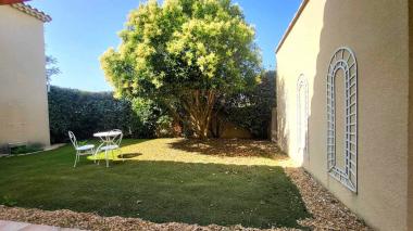 Appartement meubl� �  l'Isle sur la sorgue avec jardin
