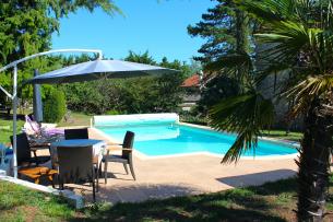Maison de 5P - Piscine - Garage - Proche �cole
