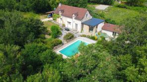 Maison 135m + gte indpendant 42m - piscine 
