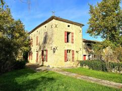 Charmante propri�t� en pierres 
