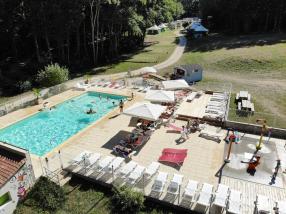 CAMPING dans le P�rigord 
