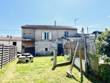 MAISON A RENOVER EN PIERRE A 7 MINUTES D'ALBI ET A 3 MINUTES DU SEQUESTRE 
