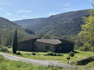  Maison de campagne -  avec terrain et vue sur le Tarn - VALLEE DU TARN - AVEYRON 

