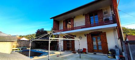 Maison Aubin T6 avec terrain et piscine
