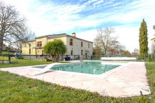 B�tisse de Caract�re en Pierre � 20 minutes d'Albi
