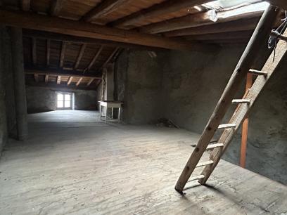 Maison mitoyenne de 105 m� 
